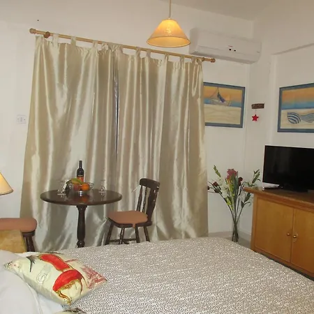 Galatex Beach Studio Apartment Limassol